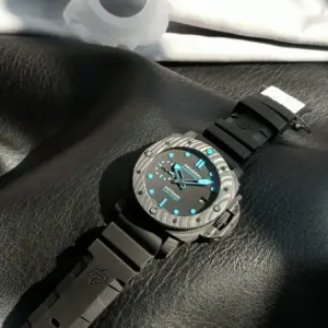 Panerai Submersible PAM00960 47mm Watch