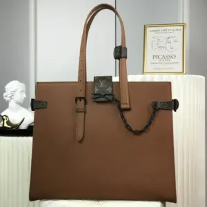 Louis Vuitton M30725 briefcase