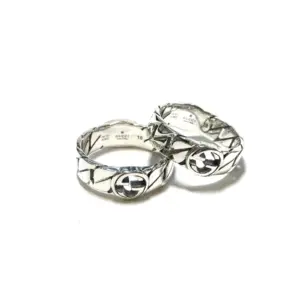 Gucci interlocking chain texture double G ring