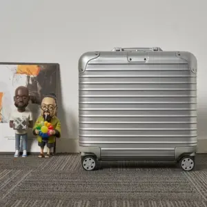 Rimow original Compact business travel suitcase