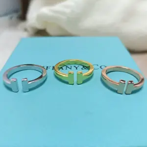 Double T Ring