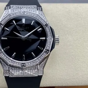 Second generation classic fusion watch 40mm