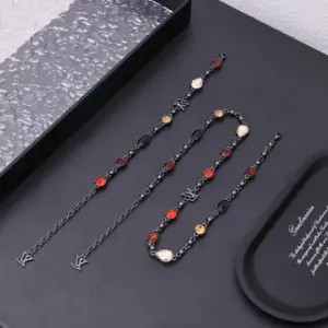 Louis Vuitton 2023 zircon necklace with refined design