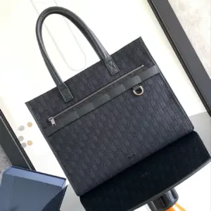 Dior Safari hand bag with black Oblique pattern and practical features