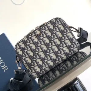 Crossbody Bag Leather Essentials Series