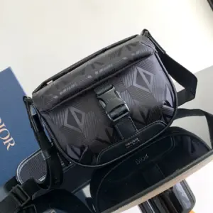 Explorer Bag with Shoulder Strap