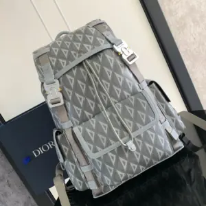 Hit the Road Backpack Gray CD Diamond