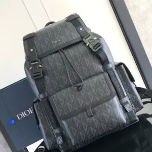 Dior Hit the Road shoulder bag dark