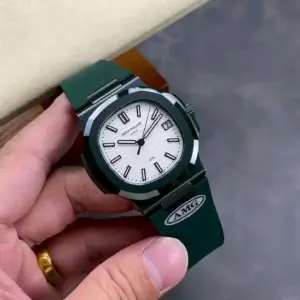AET Nautilus pp Family Watch