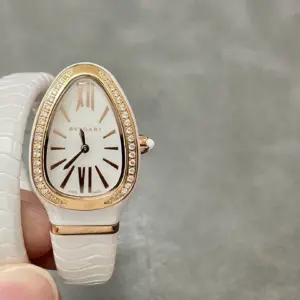 Serpenti series Snake-shaped wristwatch
