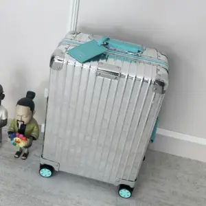 rimowa X TIFFANY blue luggage