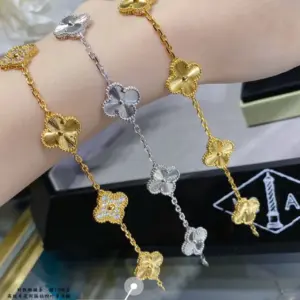 Carving diamond bracelet