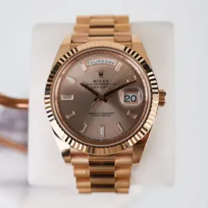 Rolex Day-Date 40 Rose Gold Sundust Diamond Dial & Fluted Bezel President Bracelet 228235 –