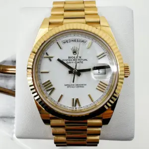 Rolex Day-Date 40 Yellow Gold White Roman Dial & Fluted Bezel President Bracelet 228238 –
