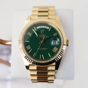 Rolex Day-Date 40 Yellow Gold Watch – Fluted Bezel – Green Roman Dial – President Bracelet – 228238 grrp