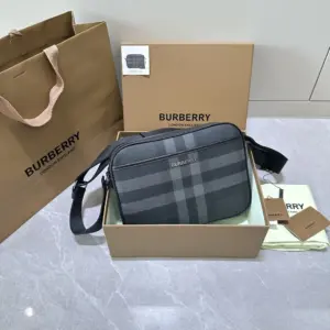Crossbody Bag with gift box