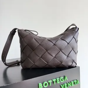 Diago Hobo Bag