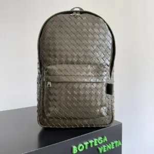 BV编织双肩背包710732 size large