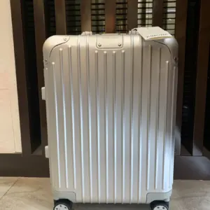 Original series 925 edition suitcase