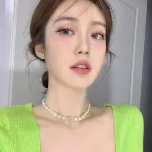 Dior Pearl Necklace