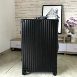 Classic972 retro aluminum suitcase