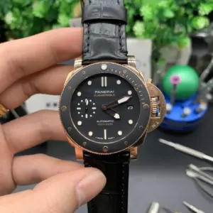 VS Panerai PAM974