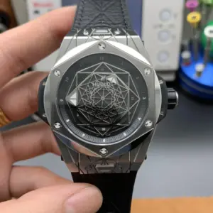HB恒宝刺青腕表