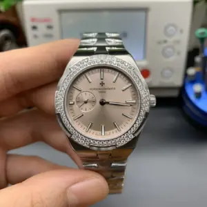 Audemars Piguet Overseas Women’s Series
