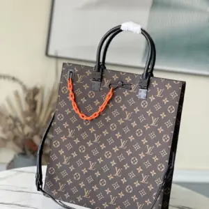 Louis Vuitton Sac Plat tote bag with modern design