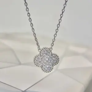 Full diamond four-leaf clover necklace