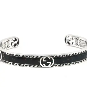 Gucci black enamel bangle