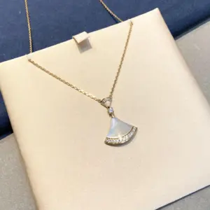 Bv Series White Mother-of-pearl Skirt Necklace