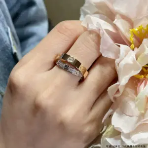 Cartier double vinyl nail ring