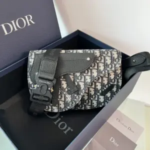 Men’s saddle bag