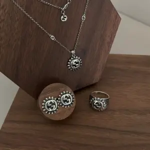 Interlocking Double G Series Set