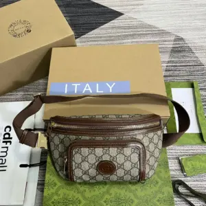 Gucci waist bag model 733240 尺寸：22*15*4cm 颜色：啡棕