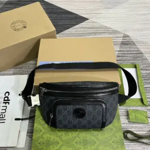 Gucci waist bag model 733240 尺寸：22*15*4cm 颜色：克色pvc