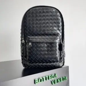 New woven backpack