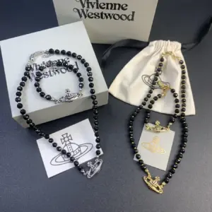 Vivienne Westwood single-layer planet necklace set