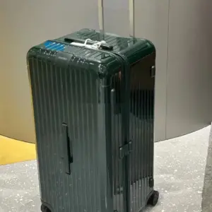 Essential series luggage