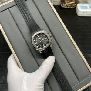 Patek Philippe AQUANAUT 5167A Black Hand Grenade