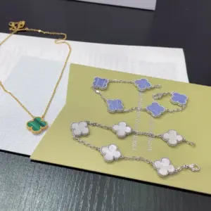 Custom VCA peacock stone chain five flowers white bracelet