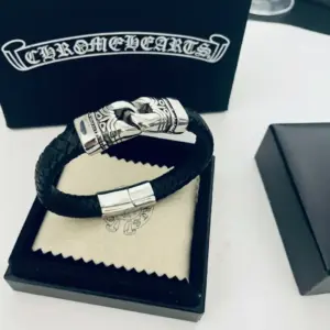 Chrome Hearts double ring leather rope wristlet