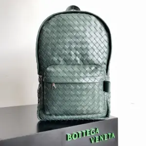 BV编织双肩背包710732 size large