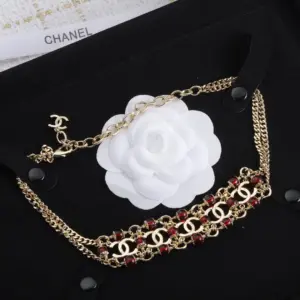 Chanel small necklace