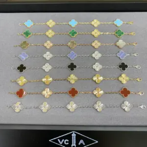 Four-leaf bracelet five flowers complete styles