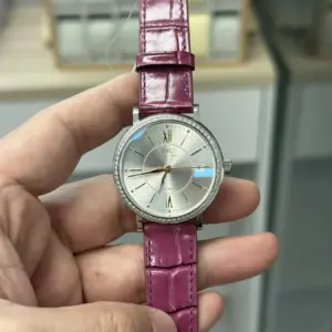 V7铂涛菲诺 women’s watch