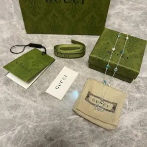 Green turquoise double G pendant necklace