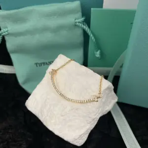 Tiffany smiling inlaid diamond necklace