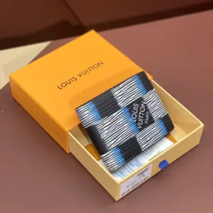 Multiple Zipper Wallet